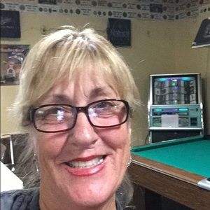 Meet your Posher, Pam